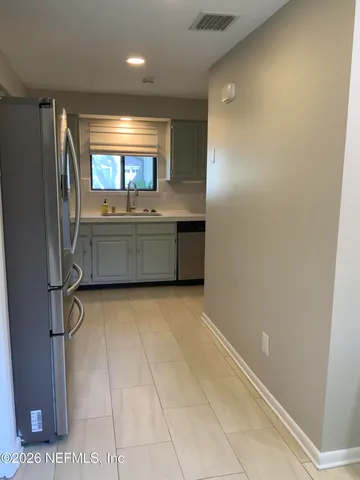 $3,000 | 1809 Kings Way, Neptune Beach, FL 32266