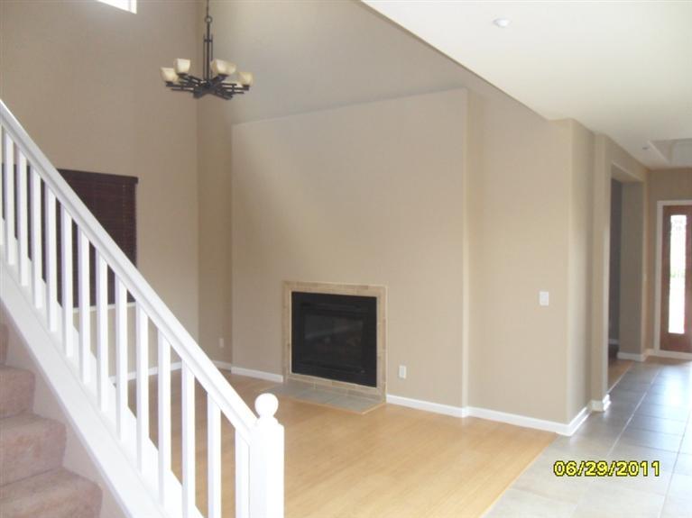 2288 East Cherry Lane Reedley, CA 93654 - Photo 3 of 10 Gallery Image 3