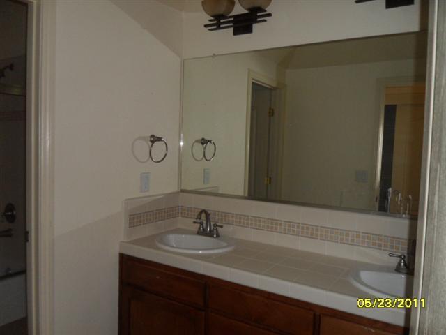 2288 East Cherry Lane Reedley, CA 93654 - Photo 10 of 10 Gallery Image 10