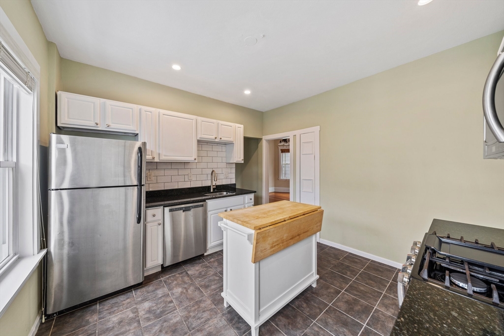 89 Train Street, Unit 2 Boston, MA 02122 - Photo 2 of 19