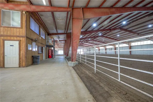 $3,500,000 | 7325 Southwest 93rd Street, Wakarusa, KS 66546