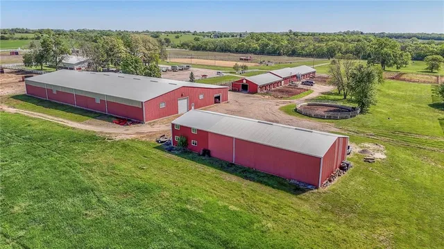 $3,500,000 | 7325 Southwest 93rd Street, Wakarusa, KS 66546