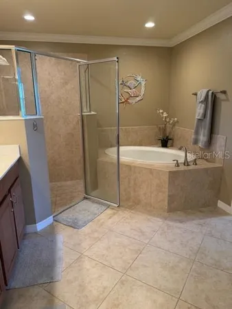 $3,495 | 424 Winding Brook Lane, Unit 104, Bradenton, FL 34212