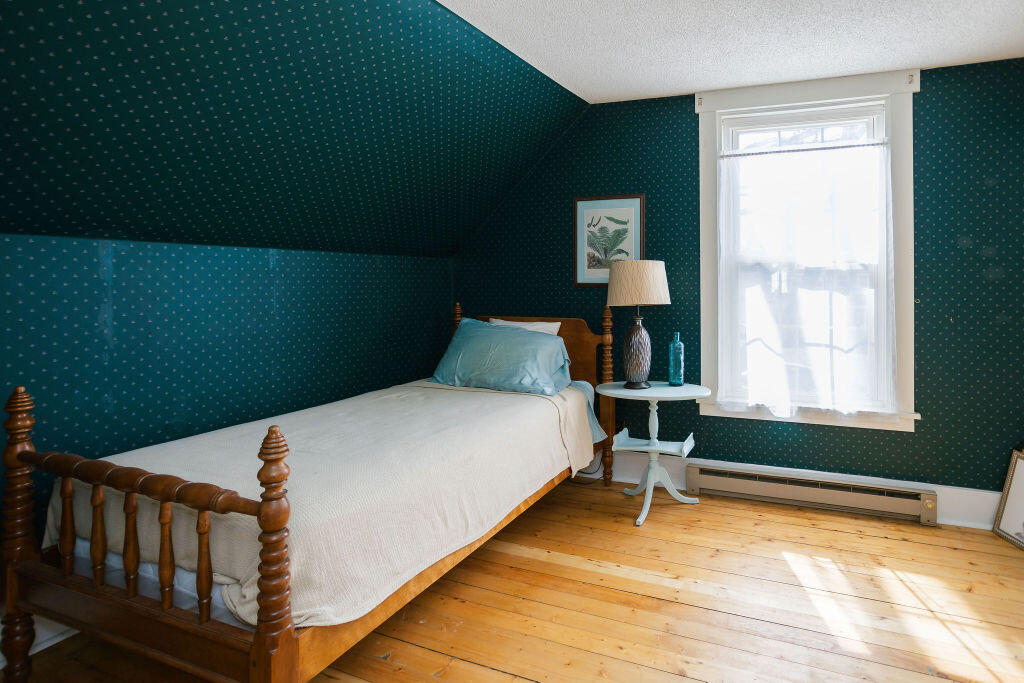 140 Maple Avenue Farmington, ME 04938 - Photo 21 of 63 taylor-kaminsky-photo-19