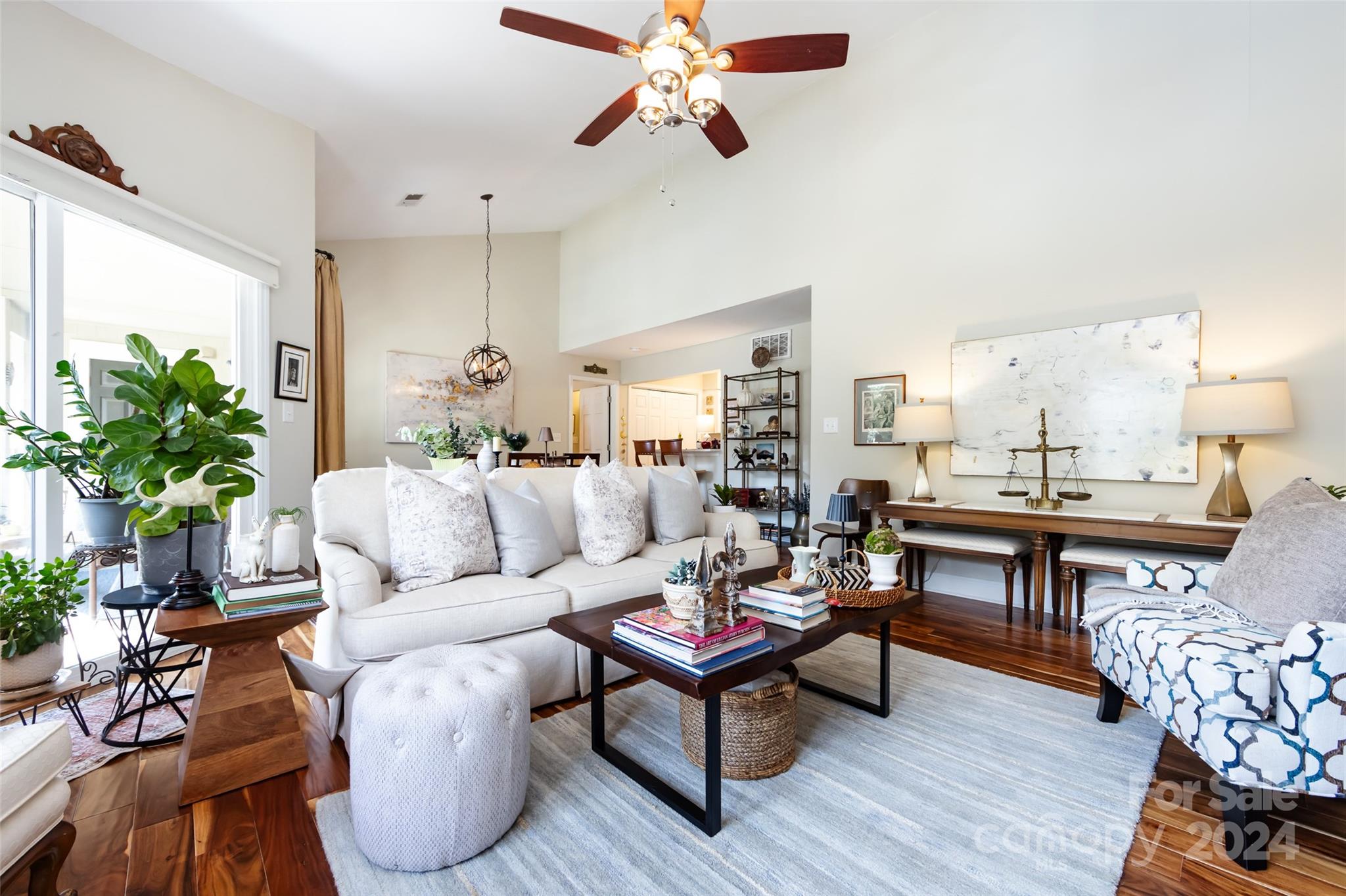 5009 Sharon Road, Unit F Charlotte, NC 28210 - Photo 8 of 48 Gallery Image 8