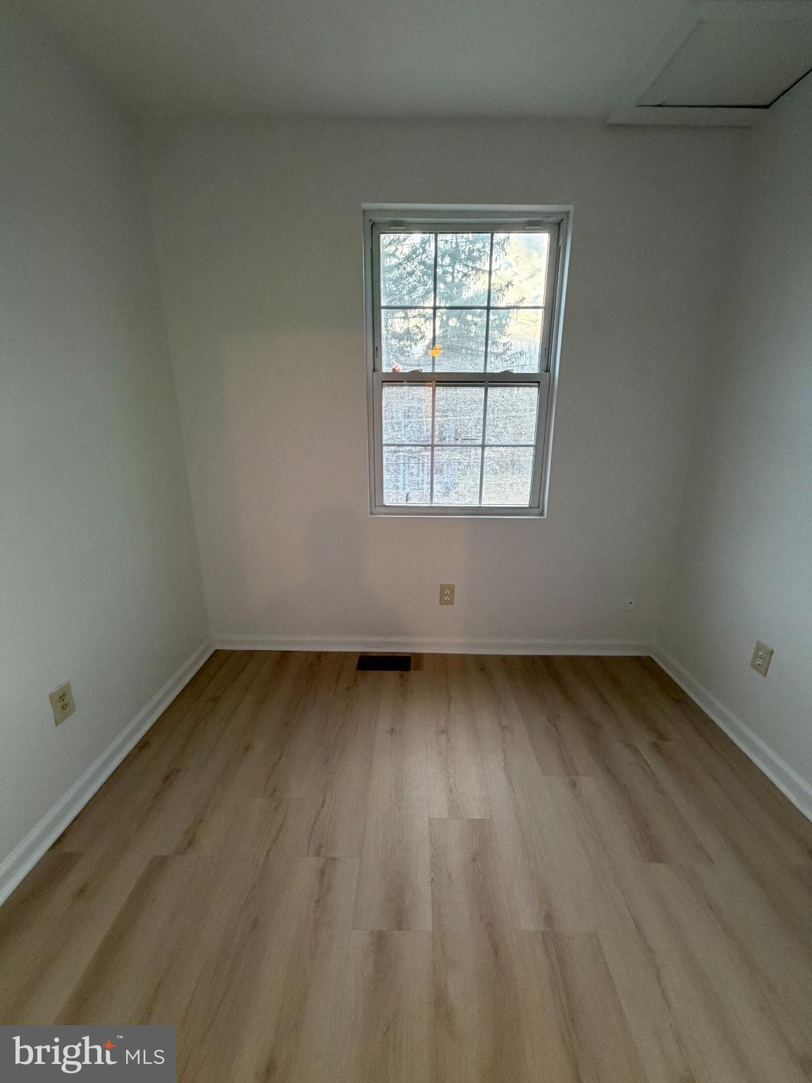 9 Hartford Road Mount Laurel, NJ 08054 - Photo 33 of 37