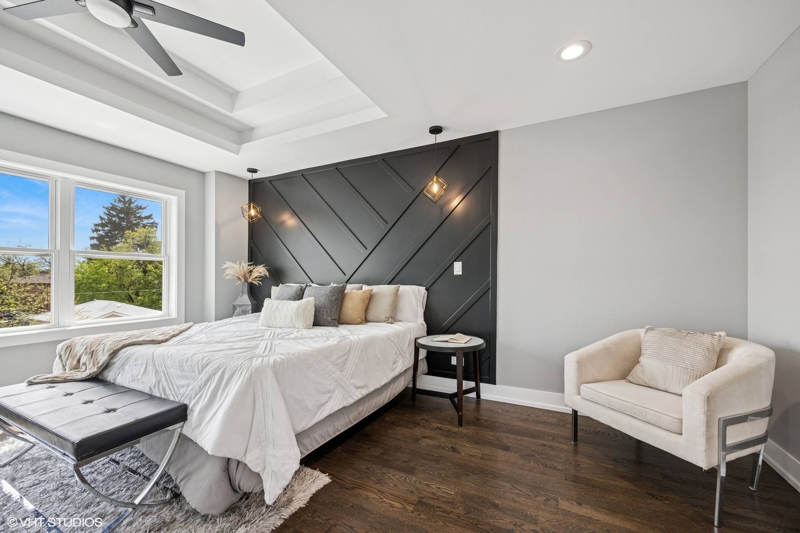 8524 Center Avenue River Grove, IL 60171 - Photo 22 of 38 a bedroom with a bed and a couch