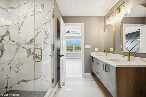 $539,000 | 8524 Center Avenue, River Grove, IL 60171