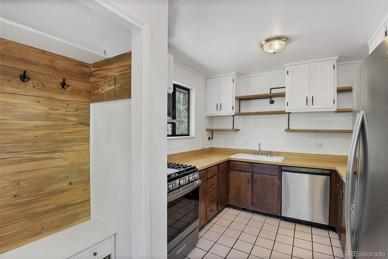 12276 South Styve Road Conifer, CO 80433 - Photo 5 of 21