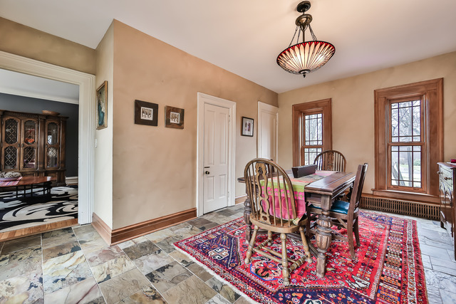 482 Longcommon Road Riverside, IL 60546 - Photo 7 of 23