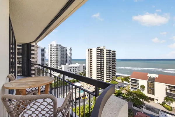 $1,390,000 | 4100 North Ocean Drive, Unit 1201, Singer Island, FL 33404