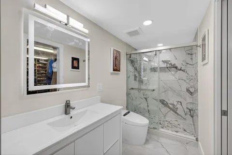 $1,275,000 | 4100 North Ocean Drive, Unit 1201, Singer Island, FL 33404