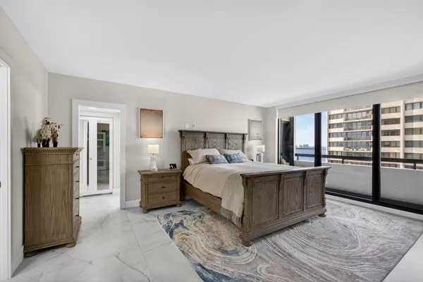 $1,390,000 | 4100 North Ocean Drive, Unit 1201, Singer Island, FL 33404