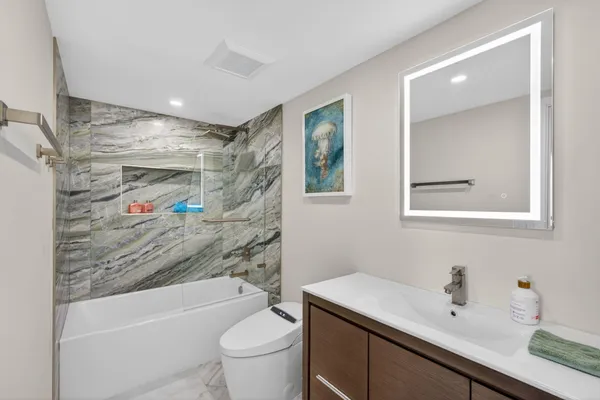 $1,390,000 | 4100 North Ocean Drive, Unit 1201, Singer Island, FL 33404
