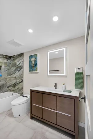 $1,390,000 | 4100 North Ocean Drive, Unit 1201, Singer Island, FL 33404