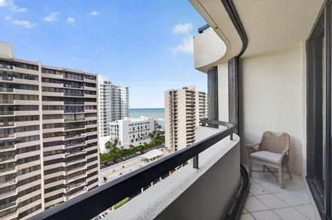 $1,275,000 | 4100 North Ocean Drive, Unit 1201, Singer Island, FL 33404