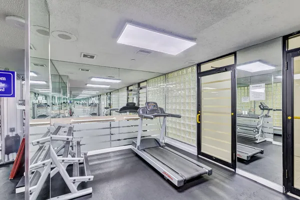 $1,390,000 | 4100 North Ocean Drive, Unit 1201, Singer Island, FL 33404