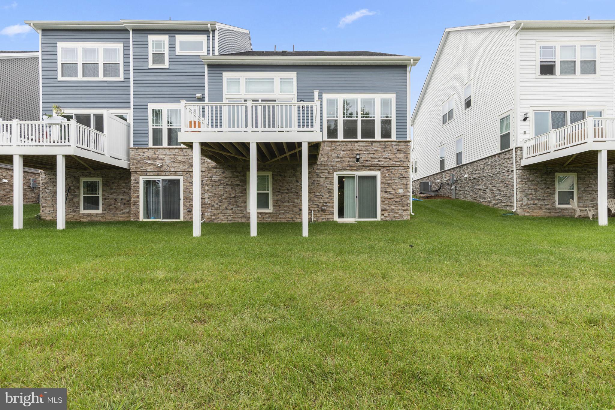 528 Waters Lndg Drive Essex, MD 21221 - Photo 21 of 25