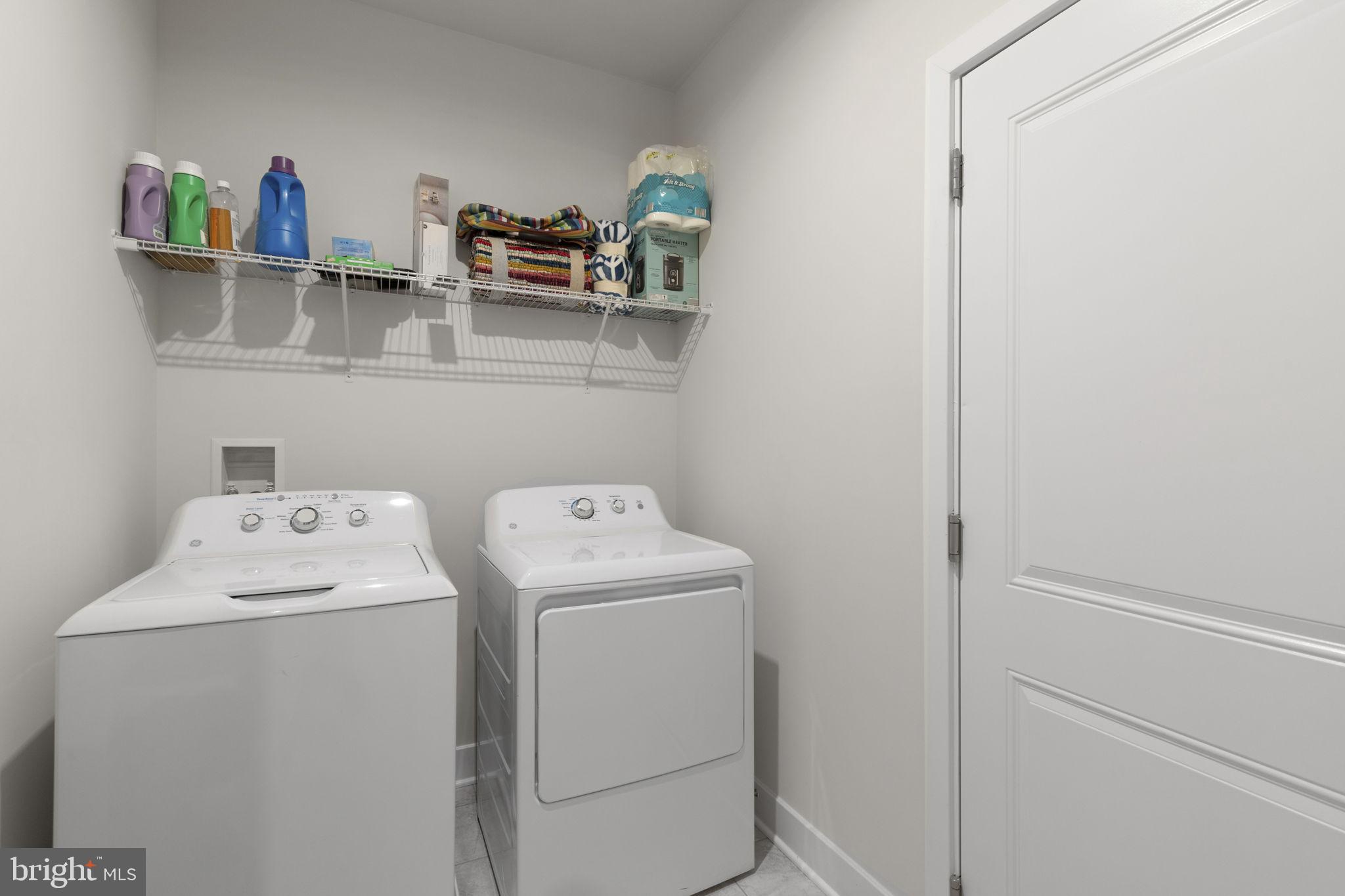 528 Waters Lndg Drive Essex, MD 21221 - Photo 8 of 25 Laundry room