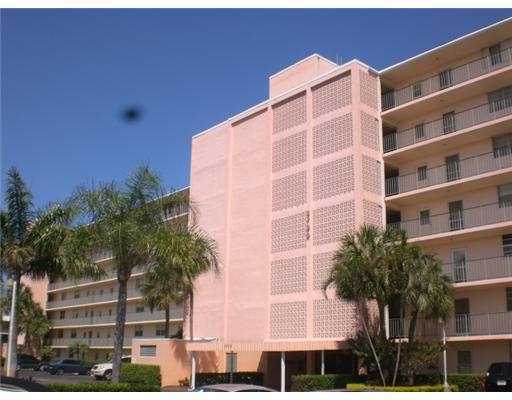 5700 Northwest 2nd Avenue, Unit 510 Boca Raton, FL 33487 - Photo 1 of 3 Primary Photo
