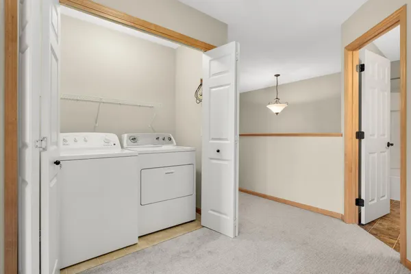 $2,150 | 11898 Emery Village Drive North, Champlin, MN 55316