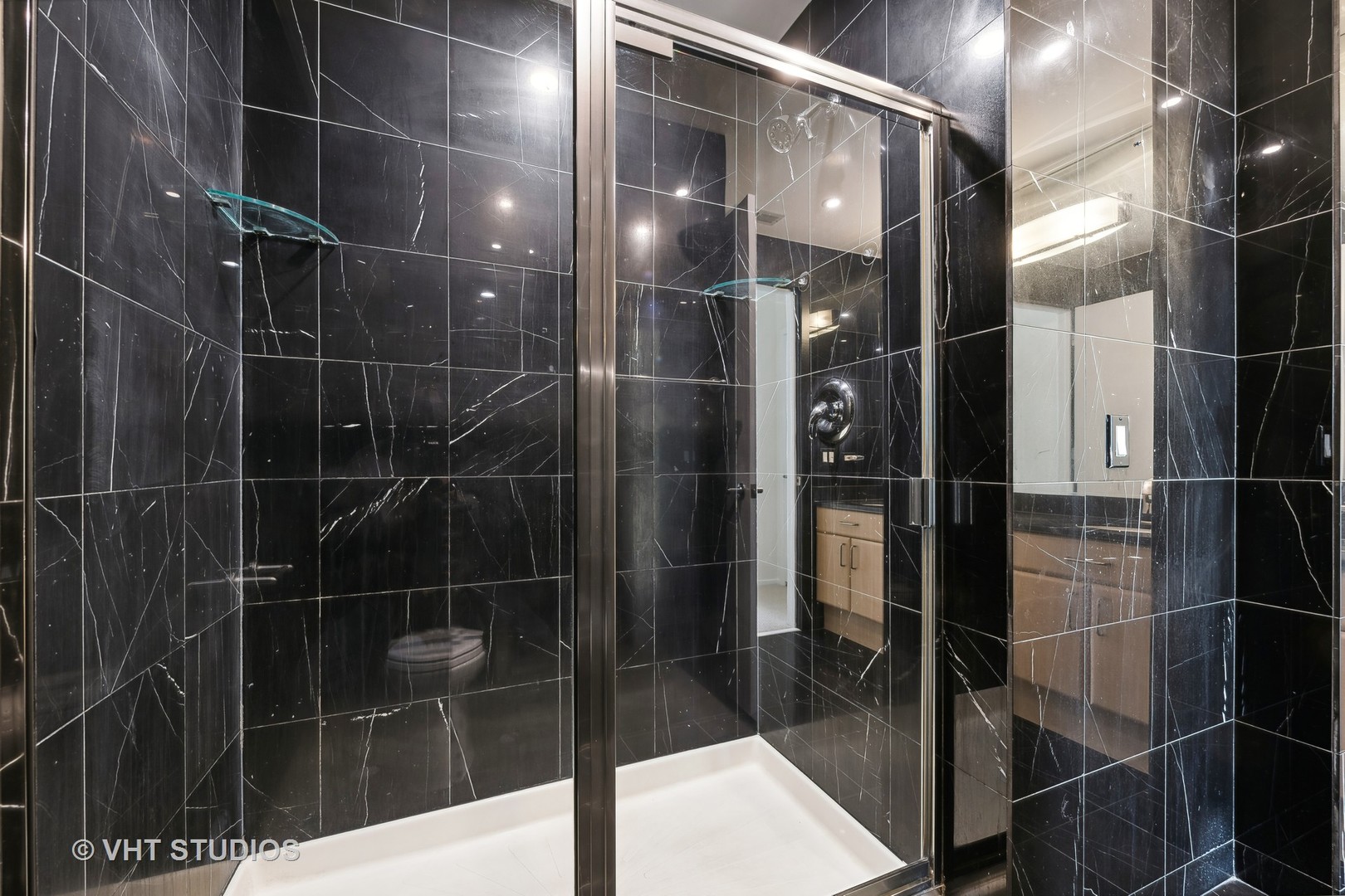 1201 West Adams Street, Unit 712 Chicago, IL 60607 - Photo 16 of 22 Gallery Image 16