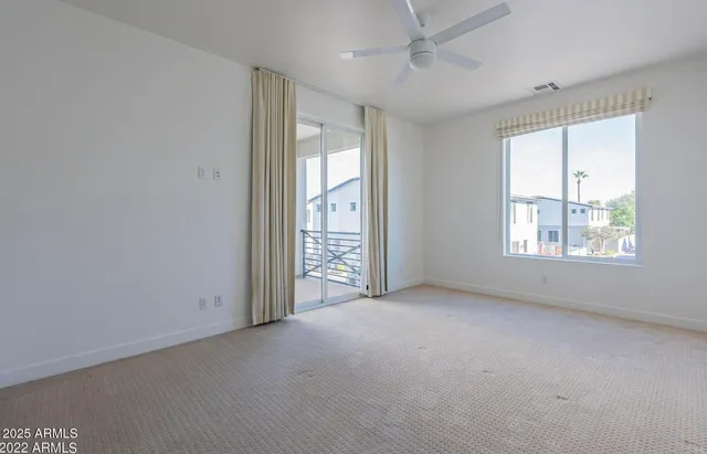 $3,000 | 3030 North 38th Street, Unit 113, Phoenix, AZ 85018