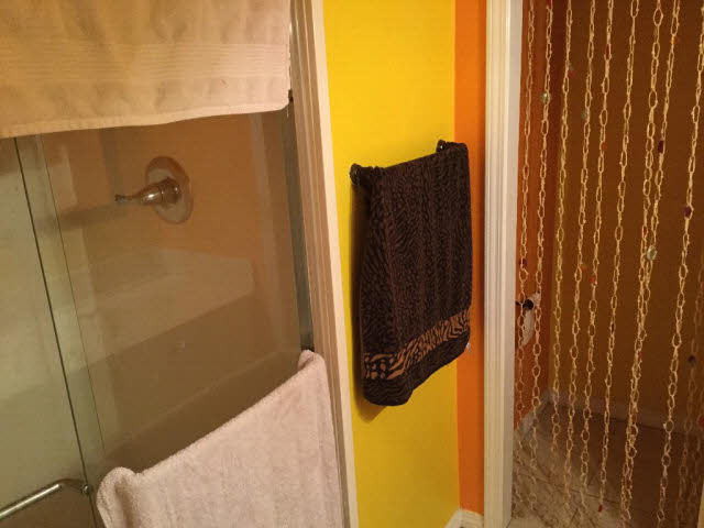 173 Ridgewood Drive Daphne, AL 36526 - Photo 17 of 35 Hall bath downstairs