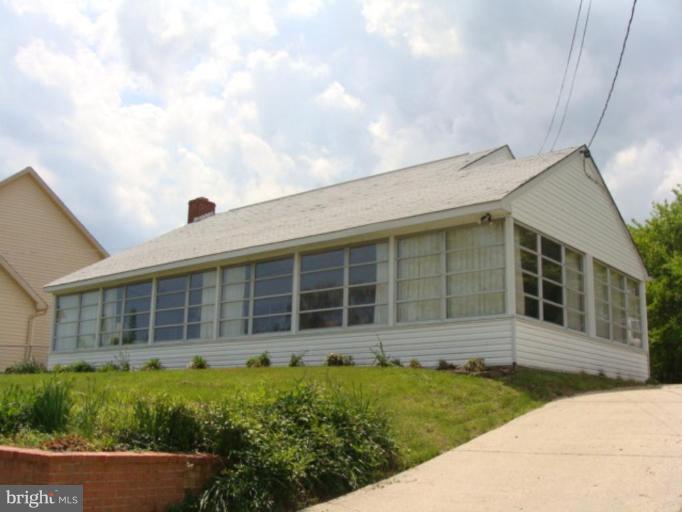 2802 Ridge Road Huntingtown, MD 20639 - Photo 1 of 16 Exterior (Main)