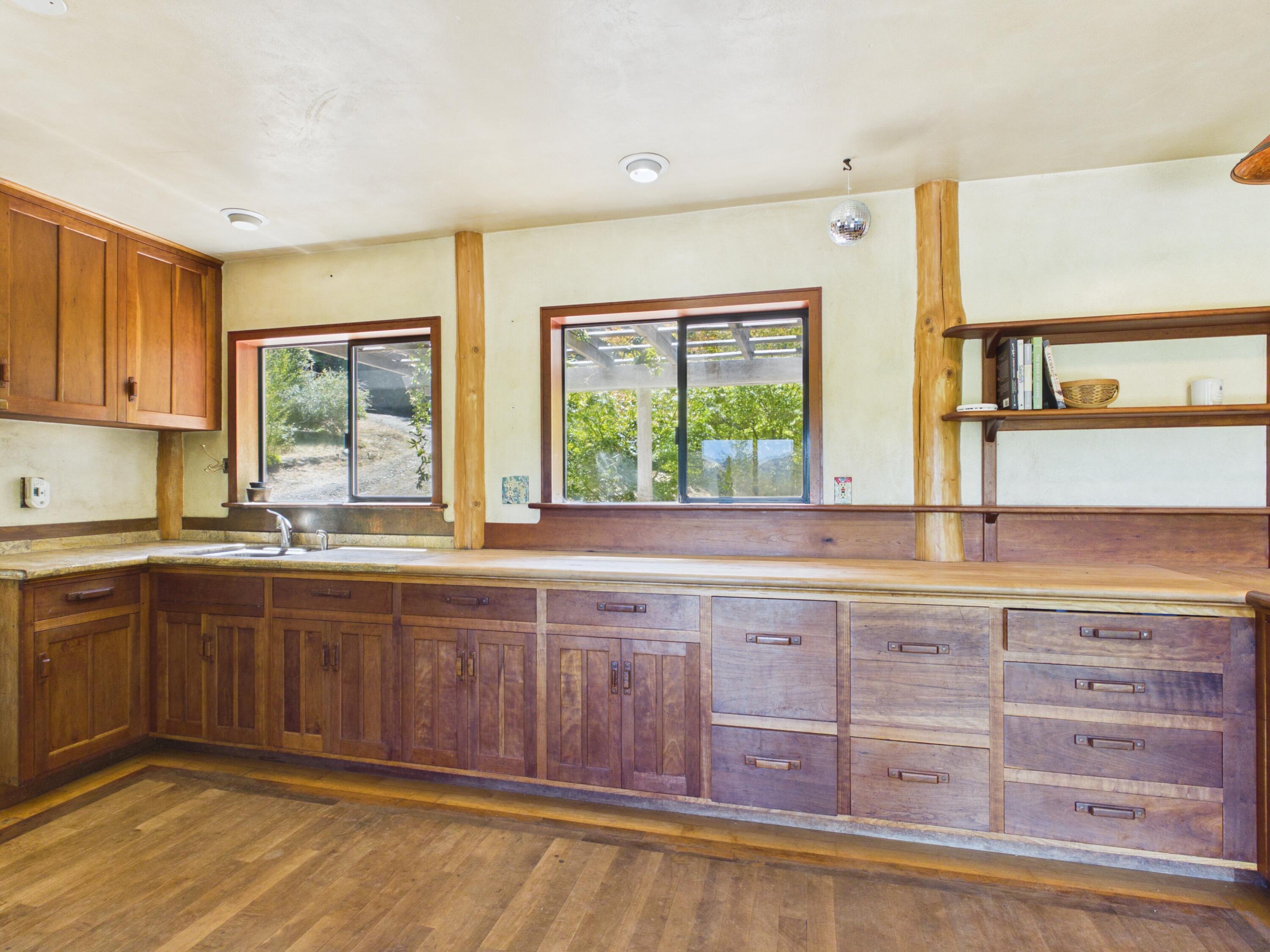 440 Cooskie Ridge Road Petrolia, CA 95558 - Photo 19 of 116