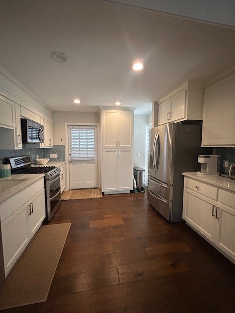 231 Menendez Avenue St. Simons Island, GA 31522 - Photo 5 of 15