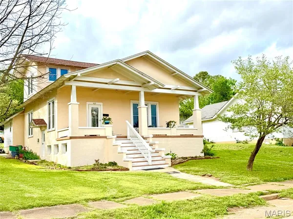 $180,000 | 409 North 3rd Street, Piedmont, MO 63957