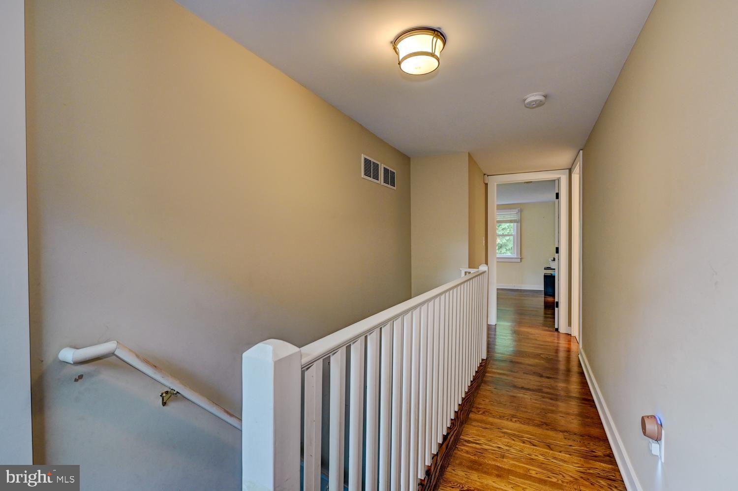 353 Cherry Hill Road Princeton, NJ 08540 - Photo 23 of 40 Hallway