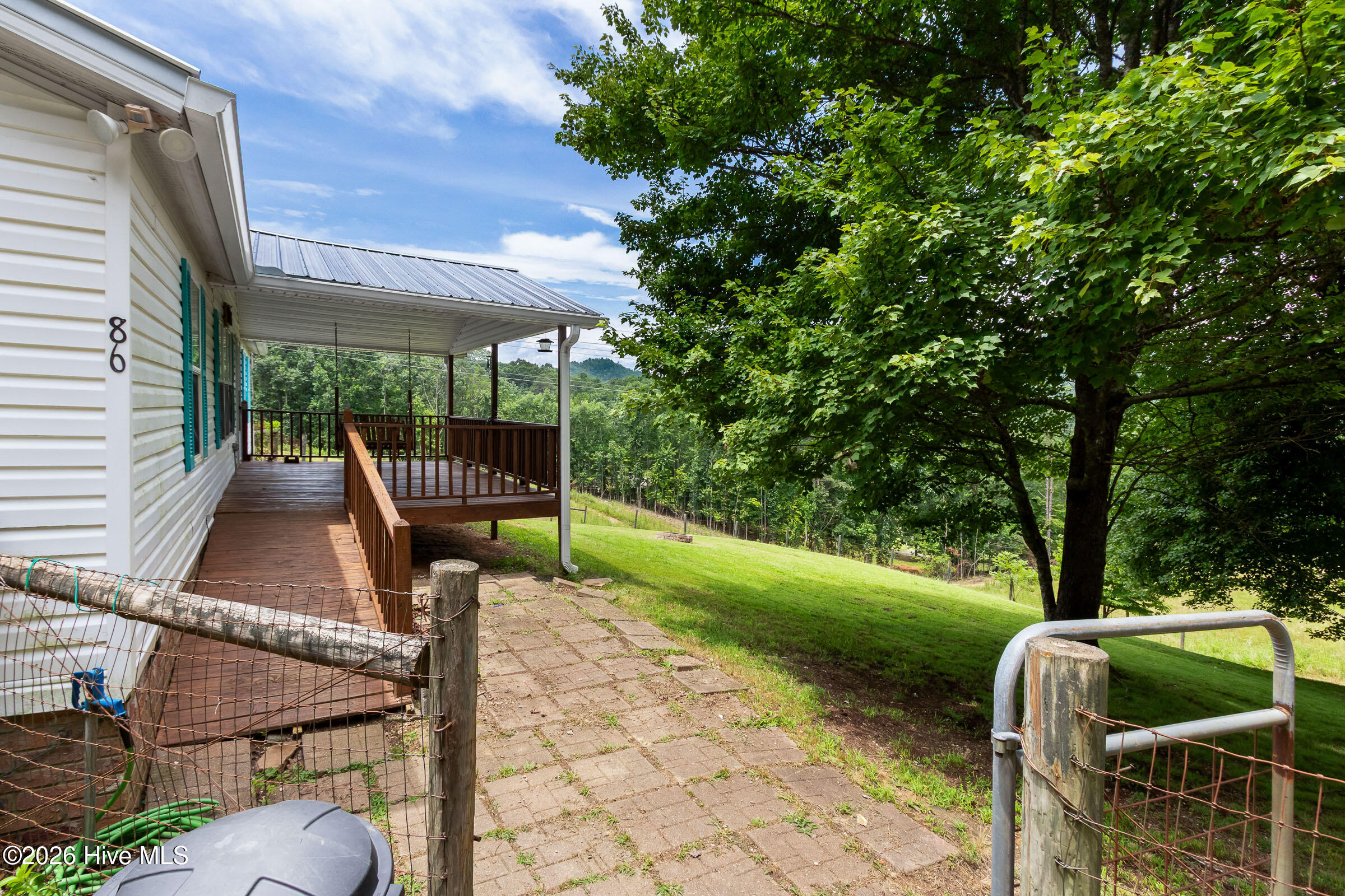 86 Post Oak Ridge Murphy, NC 28906 - Photo 2 of 63