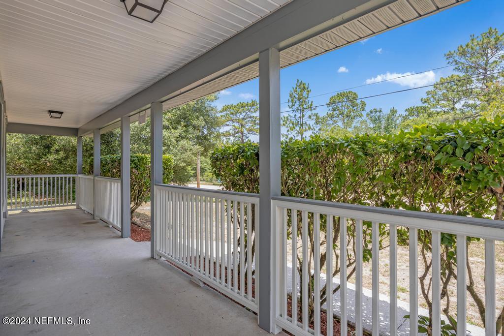 5815 Hillridge Road Keystone Heights, FL 32656 - Photo 6 of 32 Front porch