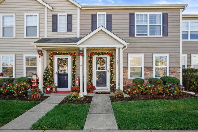 $230,000 | 10421 Paramount Way, Cedar Lake, IN 46303