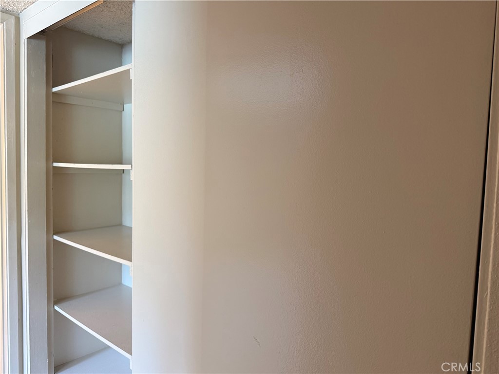 122 Tangelo Irvine, CA 92618 - Photo 21 of 34 a close view of closet