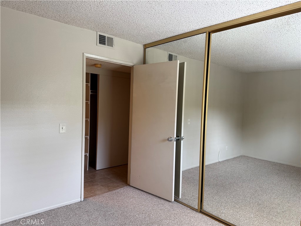 122 Tangelo Irvine, CA 92618 - Photo 25 of 34 a view of closet area