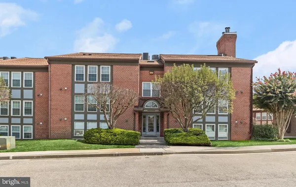 $2,350 | 6929 Clearwind Court, Unit B, Baltimore, MD 21209