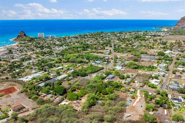 $1,649,000 | 84-425 Makaha Valley Road, Waianae, HI 96792