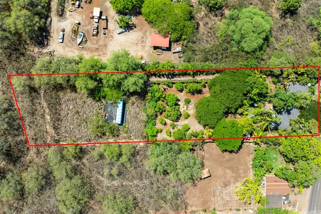 $1,649,000 | 84-425 Makaha Valley Road, Waianae, HI 96792