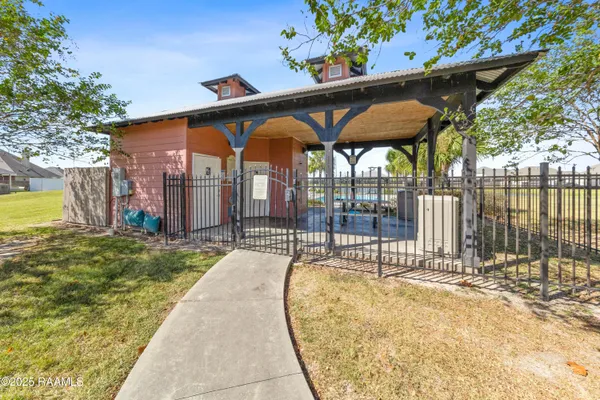 $210,000 | 103 Picket Lane, Rayne, LA 70578