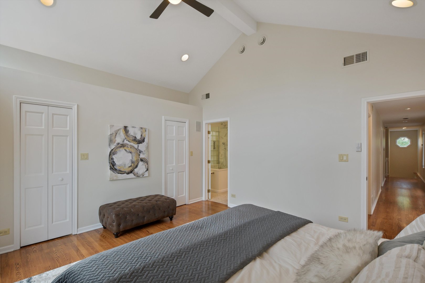 1447 West Flournoy Street Chicago, IL 60607 - Photo 17 of 41 a bedroom with a bed and painting on the wall