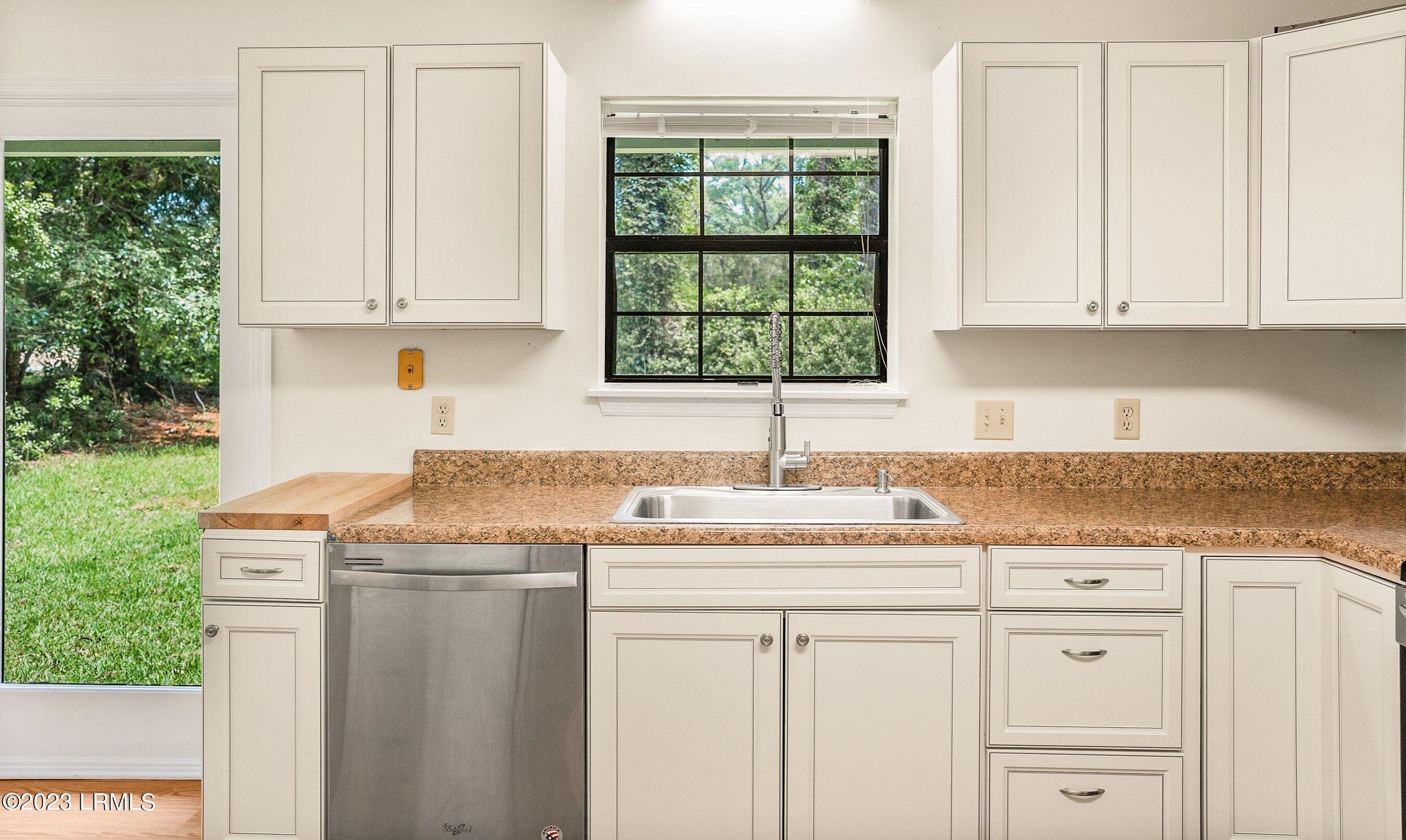 6 Rivers Court Beaufort, SC 29907 - Photo 22 of 48 DSC02728-85-1.jpg-SMALL