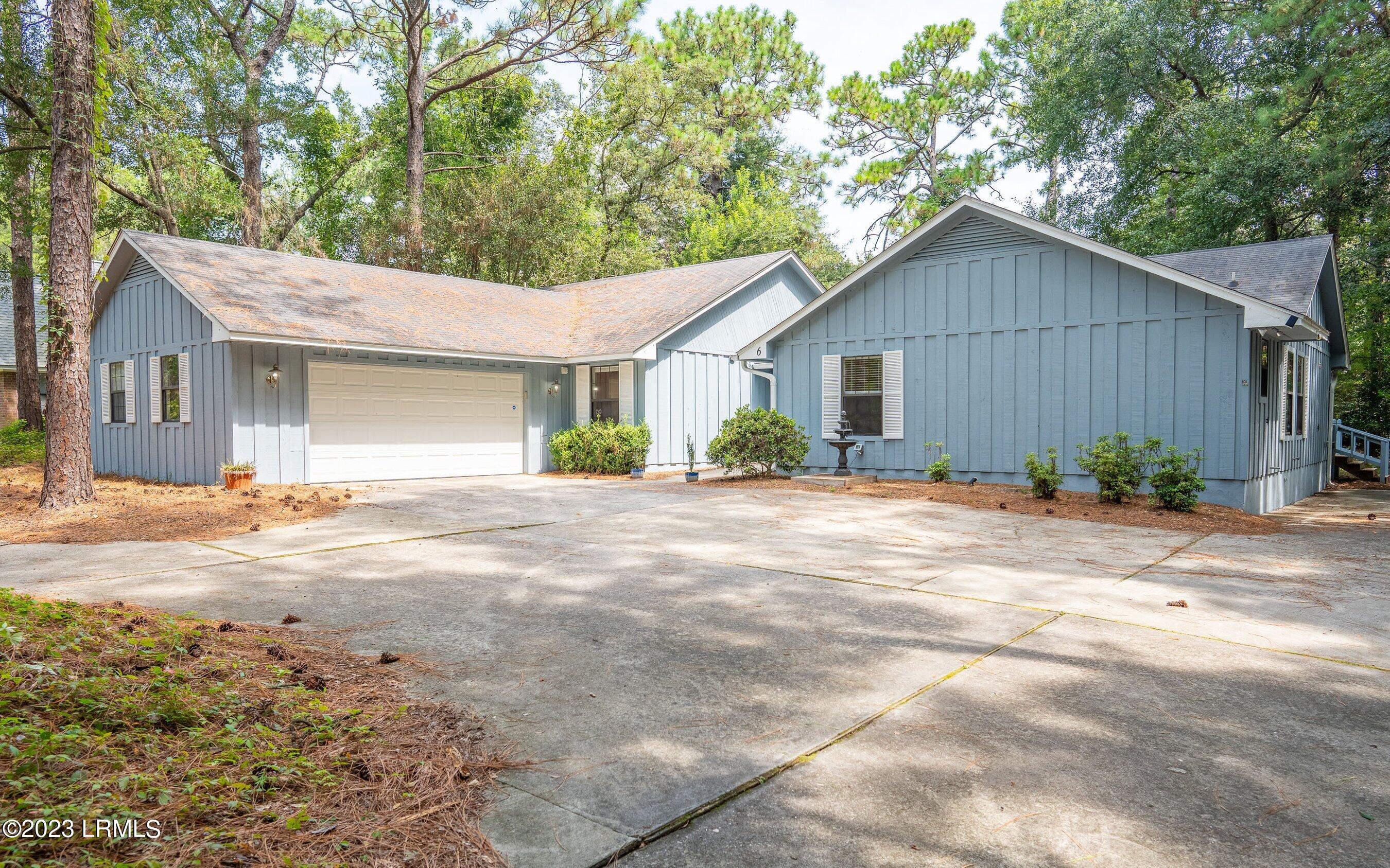 6 Rivers Court Beaufort, SC 29907 - Photo 3 of 48 DSC02628-HDR-1.jpg-SMALL