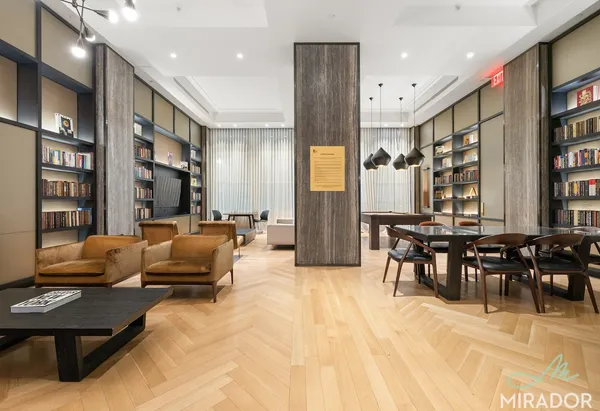 $3,500 | 15 Park Row, Unit 9G | Financial District