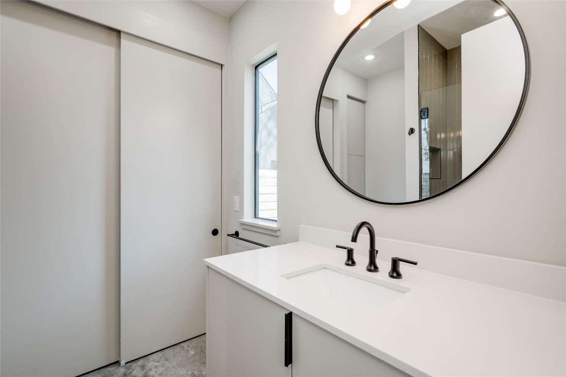 2615 Willow Street, Unit 2 Austin, TX 78702 - Photo 15 of 34