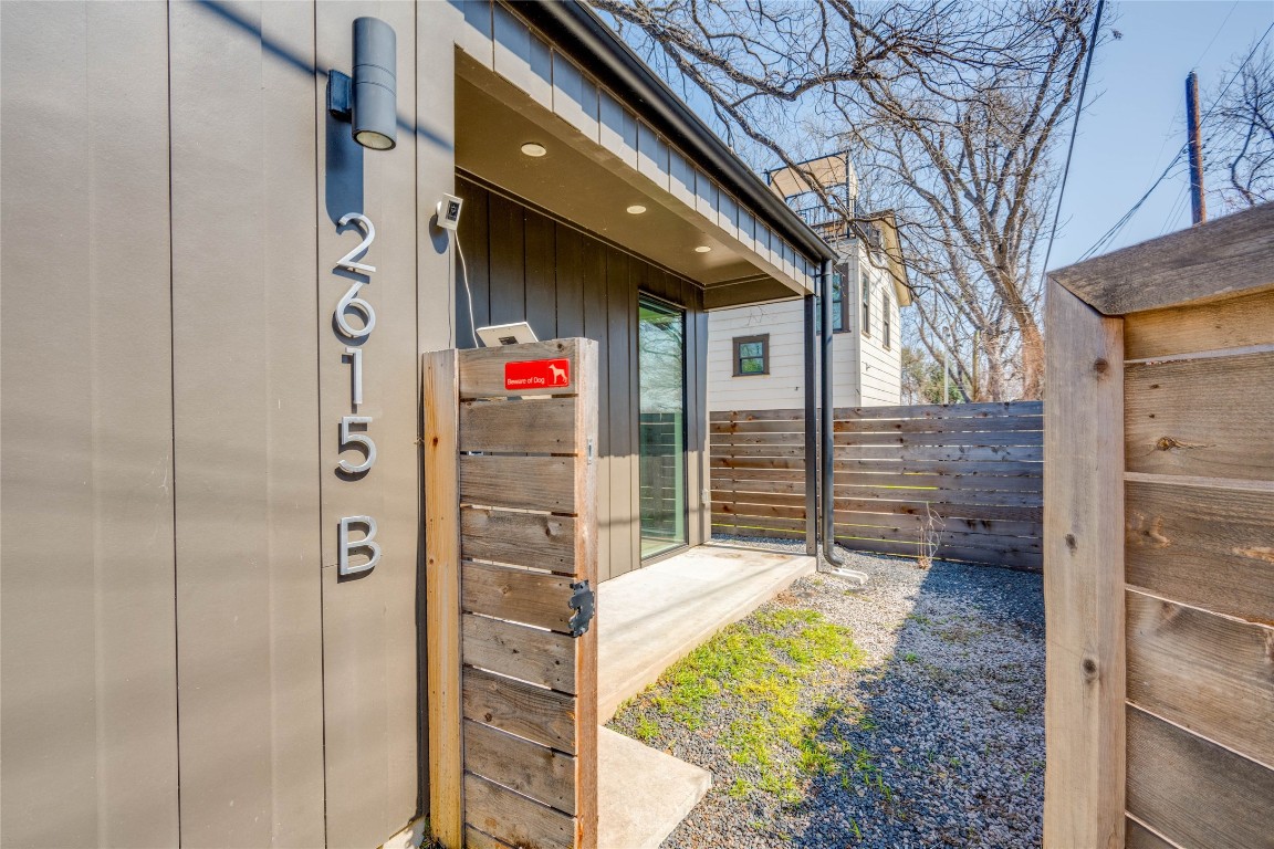 2615 Willow Street, Unit 2 Austin, TX 78702 - Photo 30 of 34