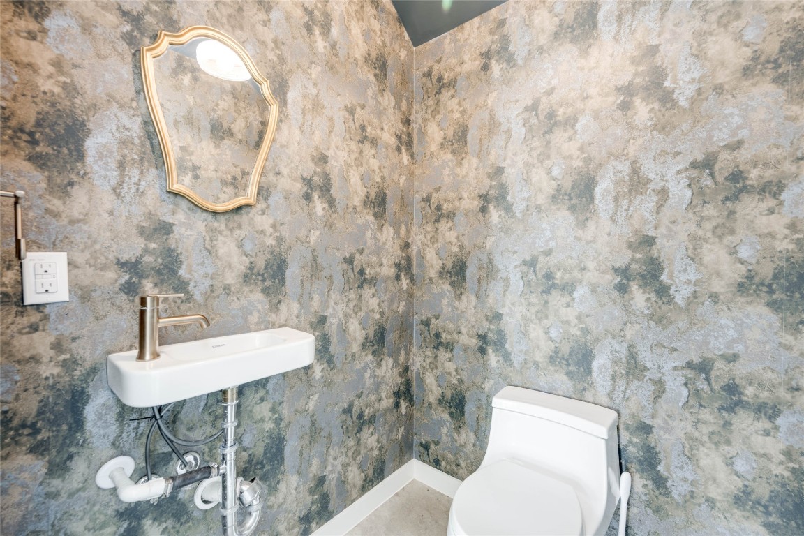 2615 Willow Street, Unit 2 Austin, TX 78702 - Photo 10 of 34