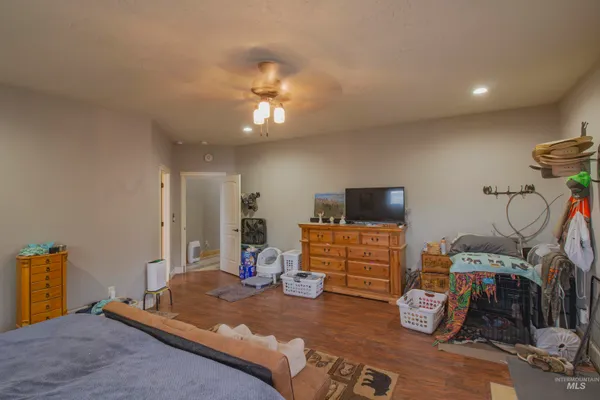 $849,900 | 2580 Sand Hollow Road, Caldwell, ID 83607